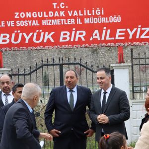 8 Nisan Romanlar Günü vesilesiyle İl Müdürümüz Sn. Mehmet Türkmen KÖSE ile bir araya gelinmiştir. - fotoğraf 4