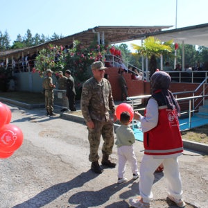 Yemin Törenlerinde Ailelerimizle Buluşmaya Devam Ediyoruz - fotoğraf 6