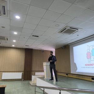 Battalgazi Sosyal Hizmet Merkezimiz tarafından Sosyal ve Ekonomik Destek hizmet modelimizden yaralanmak için başvuruda bulunan müracaatçılarımıza yönelik Modüler Aile Eğitim Programı kapsamında "Kendini Bilmek" konusunda eğitim verilmiştir. - fotoğraf 2