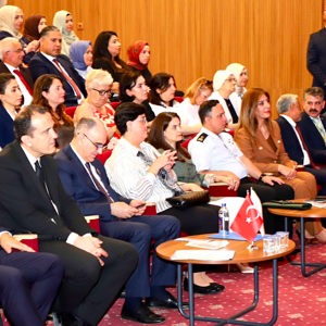 Koruyucu Aile Hizmeti Tanıtım Programı Gerçekleştirildi - fotoğraf 15