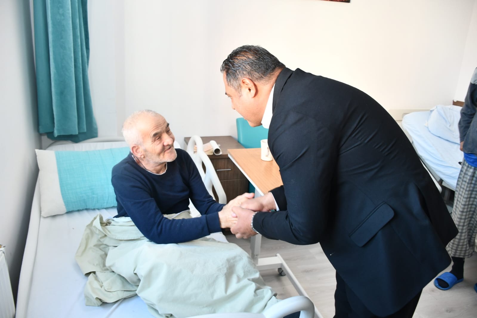 İl Müdürümüz Mustafa TOSUNOĞLU, Kars Huzurevi Yaşlı Bakım ve Rehabilitasyon Merkezi Müdürlüğünü ziyaret etti.