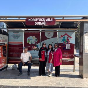 Koruyucu Aile Günü Kapsamında Farkındalık Çalışmaları Gerçekleştirildi. - fotoğraf 1