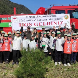 Dünya Ormancılık Günü ve Orman Haftası’nda Fidanlar Toprakla Buluştu - fotoğraf 4
