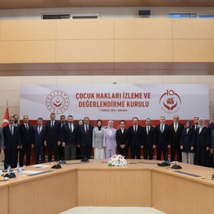 Aile ve Sosyal Hizmetler Bakanımız Göktaş, Çocuk Hakları İzleme ve Değerlendirme Kurulu Toplantısı'nda Başkanlık Etti - fotoğraf 5