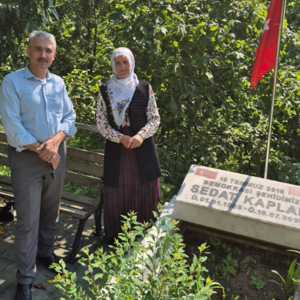 15 Temmuz Şehidi Sedat Kaplan’ın Değerli Annesi Ören Kaplan Ziyaret Edildi. - fotoğraf 1