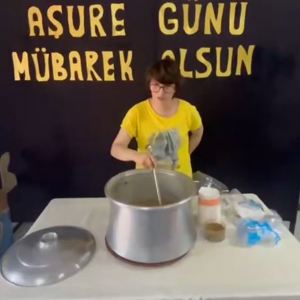 Gündüzlü Bakım Rehabilitasyon ve Aile Danışma Merkezimizde Aşure Bereketi Paylaşıldı - fotoğraf 1