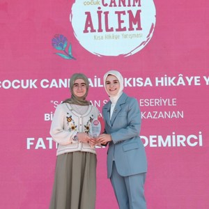 Bakanımız Göktaş, "Bilge Çocuk Canım Ailem Kısa Hikaye Yarışması" Ödül Töreni'ne katıldı - fotoğraf 3