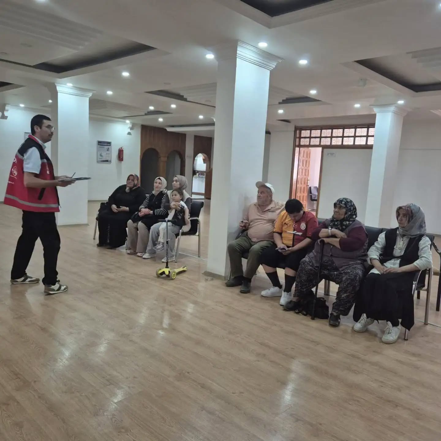  "Etkili Aile İçi İletişim" Semineri Gerçekleştirildi