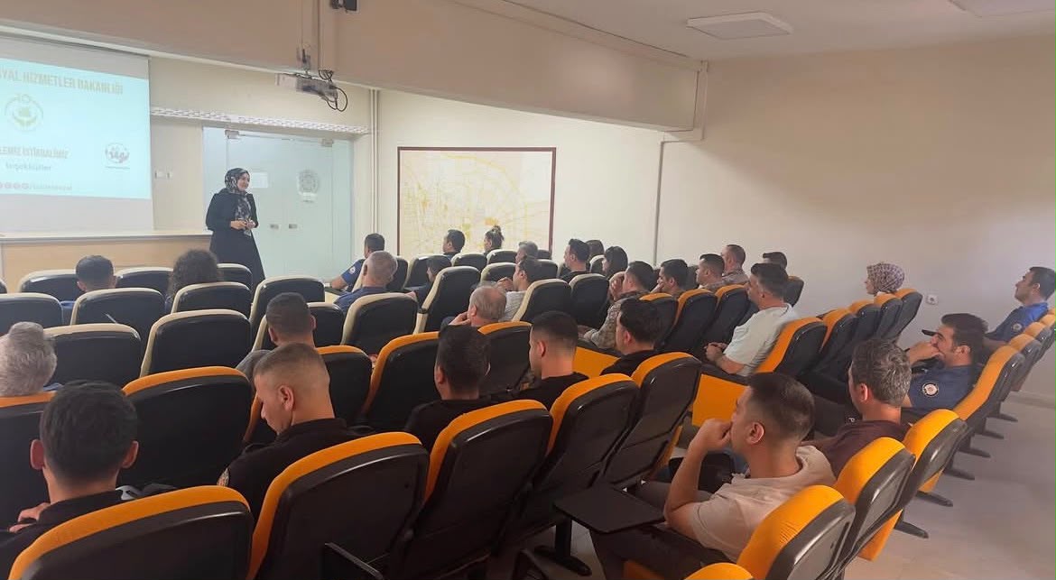 İl Müdürlüğümüzden Emniyet Personeline "Evlilik Öncesi Eğitim"