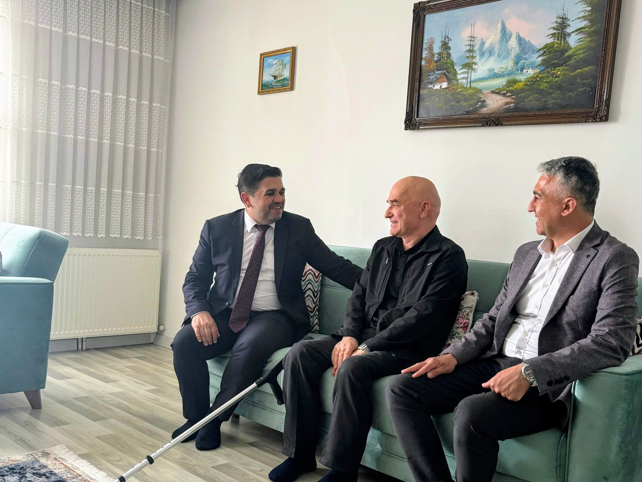 İl Müdürümüz Sayın Ender YANIK'tan Kahraman Gazimiz Mustafa YOLCU'ya Ziyaret