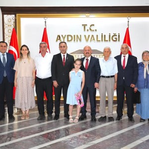 Aziz Şehitlerimizin Kıymetli Aileleri Ve Kahraman Gazilerimizle Valimiz Sayın Dr. Osman Varol' a Ziyaret - fotoğraf 2