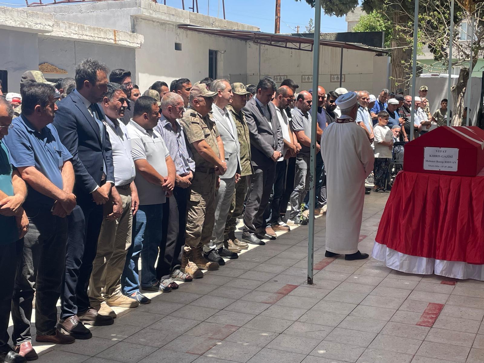 Kıbrıs Gazisi Mehmet Recep Rıdvan Askeri Törenle Son Yolculuğuna Uğurlandı