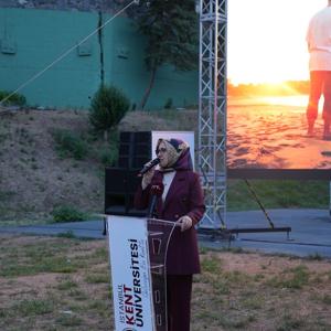 Sevgiyle Büyüyen Aileler, Umutla Gülen Çocuklar - fotoğraf 1