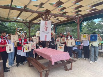 Yozgat Çamlık Milli Parkı'nda Etkinlik: Öğrenciler Hem Kebap Yedi Hem De Yeteneklerini Sergiledi.