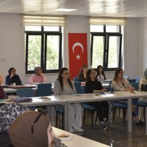  Otizm Spektrum Bozukluğu Olan Bireylere Yönelik Hizmet İçi Eğitim Programı Gerçekleştirildi. - fotoğraf 1