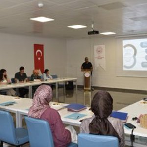  Otizm Spektrum Bozukluğu Olan Bireylere Yönelik Hizmet İçi Eğitim Programı Gerçekleştirildi. - fotoğraf 3