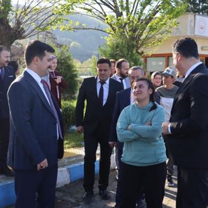 Genel Müdür Yardımcımız Sn.Tarık TANGUROĞLU, Personel Hizmetleri Daire Başkanımız Sn. Mustafa ŞİMŞEK ve Sosyal Çalışmacı Sn. Duygu DEMİR kuruluşumuza 07.05.2026 tarihinde ziyaret gerçekleştirmişlerdir. - fotoğraf 7