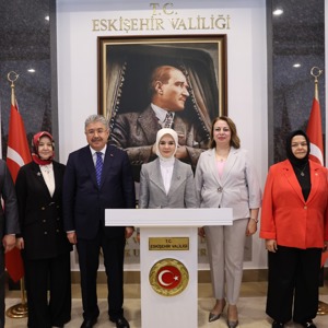 Bakanımız Göktaş, Eskişehir'de Yaşlı Aktif Yaşam Merkezi'nin açılışında konuştu - fotoğraf 6