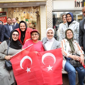 Bakanımız Göktaş, Eskişehir'de Yaşlı Aktif Yaşam Merkezi'nin açılışında konuştu - fotoğraf 13