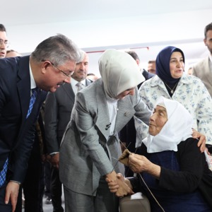 Bakanımız Göktaş, Eskişehir'de Yaşlı Aktif Yaşam Merkezi'nin açılışında konuştu - fotoğraf 3