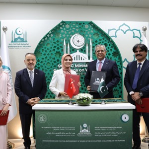 ​Bakanımız Göktaş, Pakistan'da İİT 9. Kadından Sorumlu Bakanlar Konferansı kapsamında ikili görüşmelerde bulundu - fotoğraf 1