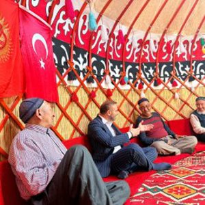 İl Müdürümüz Alper Alp, Kırgız Türkü soydaşlarımızı ziyaret ederek bir araya geldi. - fotoğraf 4