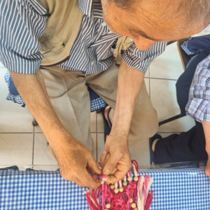 Usta Öğretici Nilay Musacalı Eşliğinde Makrome Tekniği Kullanarak Kapı Süsü Tasarımı Gerçekleştirdi. - fotoğraf 4