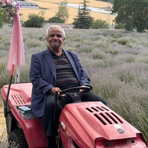 Mis Kokulu Lavantalar Arasında Huzur Dolu Bir Gün - fotoğraf 6