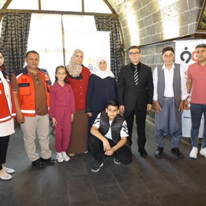  İl Müdürlüğümüze bağlı Siverek Sosyal Hizmet Merkezimiz, #MilliAileHaftası kapsamında “Üç Kuşak Bir Sofra” buluşmalarında Tarihi Paşa Konağı’nda ailelerimizle bayram kahvaltısında buluştu - fotoğraf 1