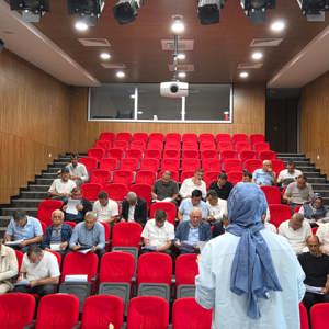 Asarcık’ta Muhtarlara Sosyal Hizmet ve Kadına Yönelik Şiddetle Mücadele Eğitimi Verildi - fotoğraf 2