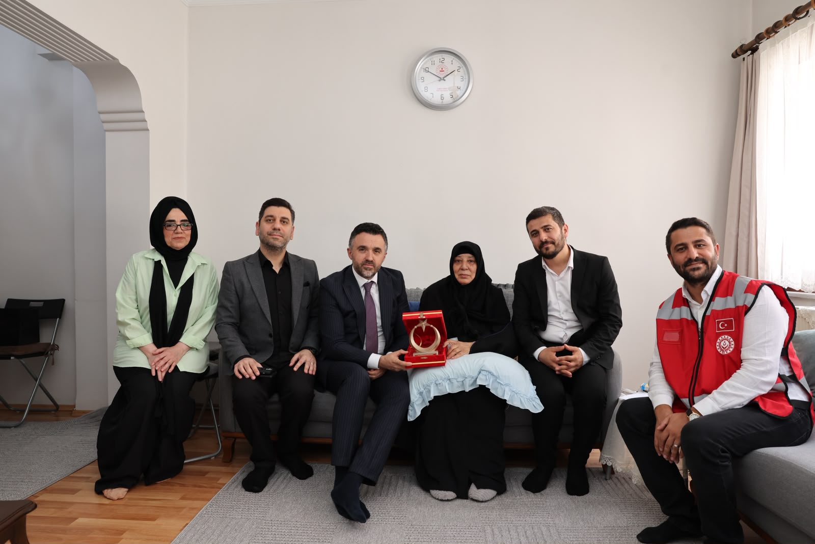 Şehit Ailelerimizin Yanında Olmaya Devam Ediyoruz