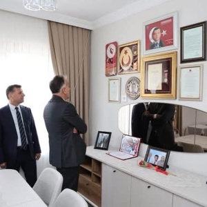  Aziz Şehitlerimizin Emanetleri Başımızın Tacıdır - fotoğraf 3