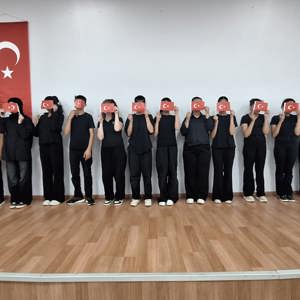 Koruma Altındaki Çocuklardan Anlamlı 15 Temmuz Programı - fotoğraf 3