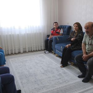 Nilgün Kalaylı Hanımefendi ve İl Müdürümüz Çetin Tutaş’tan Koruyucu Ailelerimize Ziyaret - fotoğraf 6