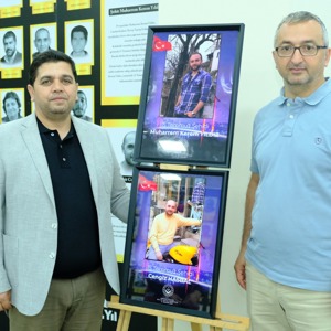 İl Müdürümüz Sayın Ender YANIK, 15 Temmuz Sanat Sergisini Ziyaret Etti - fotoğraf 2