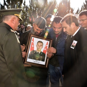 Şehit Teğmen Sinan BİLİR Son Yolculuğuna Uğurlandı - fotoğraf 9