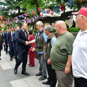 Sayın Valimiz Tahir Şahin, "Şehitlerimize Vefa Kermesi" Programına Katıldı. - fotoğraf 1