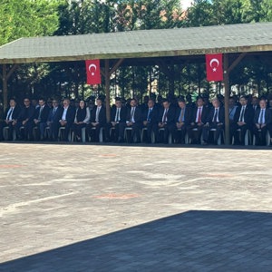 15 Temmuz’un 10. Yıl Dönümünde Şehitlerimize Vefa Ziyareti - fotoğraf 3