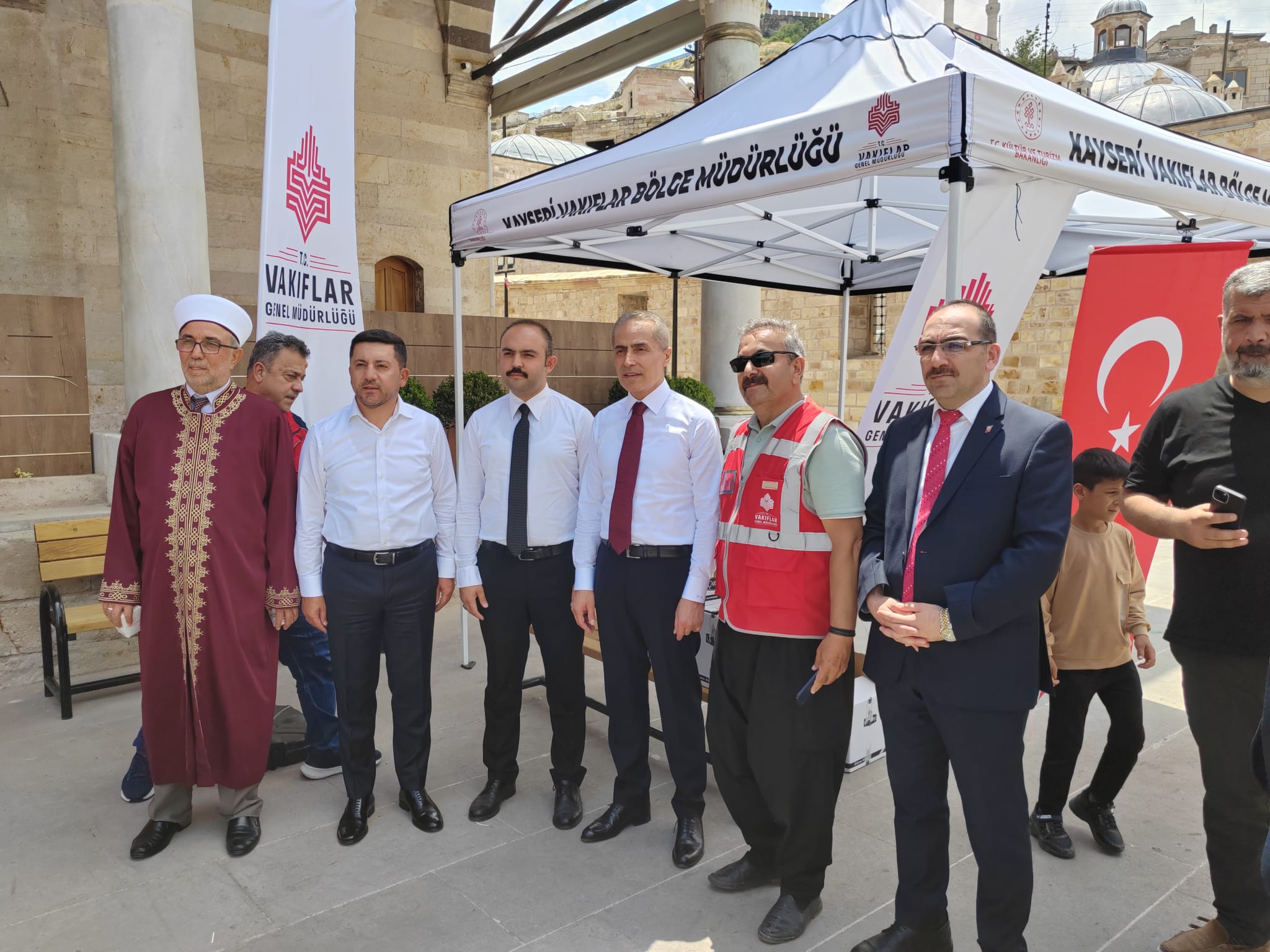 15 Temmuz Demokrasi ve Millî Birlik Günü kapsamında Kurşunlu Camii'nde Mevlid-i Şerif Programı Düzenlendi