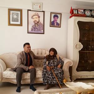 Şehit Polis Memuru İshak Çelik’in Kıymetli Annesini Ziyaret Ettik. - fotoğraf 1