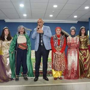 Can çocuklarımız tiyatro gösteriminde muhteşem performans sergilediler - fotoğraf 2