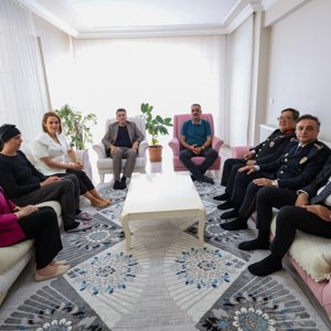 15 Temmuz Demokrasi ve Millî Birlik Günü kapsamında, Şehidimiz Ayhan Coşkun'un Kıymetli Ailesine Hane Ziyareti Gerçekleştirildi - fotoğraf 1