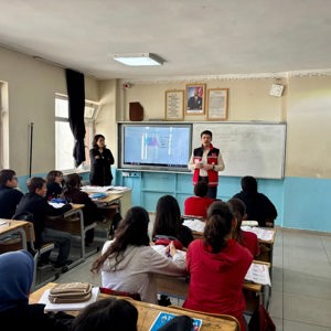 “Güçlü toplumlar, bilinçli çocukların omuzlarında yükselir.” - fotoğraf 3