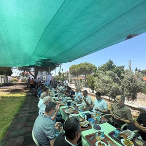 Gördes Huzurevinde 15 Temmuz Demokrasi ve Millî Birlik Günü Anma Programı Gerçekleştirildi - fotoğraf 2