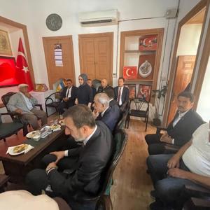 Kilis Protokolü, 15 Temmuz’un 10. Yıl Dönümünde Şehit ve Gazi Derneklerini Ziyaret Etti - fotoğraf 2
