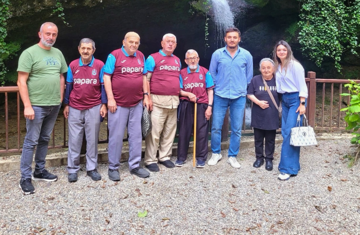 Artvin’in Murgul İlçesinde Bulunan Deliklikaya Şelalesi’ne Gezi Programı Gerçekleştirildi.