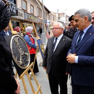 Sarraflar Caddesi'nde gerçekleştirilen fotoğraf sergisi - fotoğraf 3