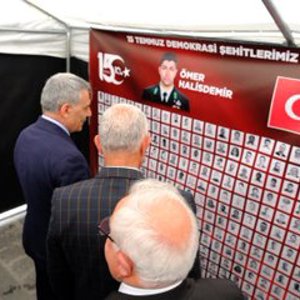Sarraflar Caddesi'nde gerçekleştirilen fotoğraf sergisi - fotoğraf 1