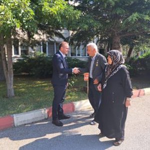  15 Temmuz Demokrasi ve Millî Birlik Günü dolayısıyla Valimiz Mehmet Ali Özkan, İl Müdürümüz Alper Alp ve il protokolü, şehit ailelerimiz ve kahraman gazilerimizle bir araya geldi. - fotoğraf 1