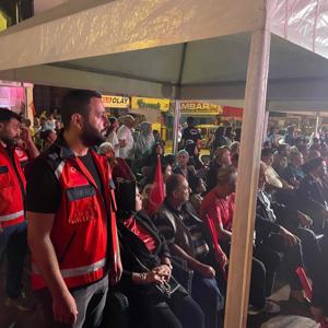Milli Birlik ve Beraberlik Ruhu Cumhuriyet Meydanı’nda Yeniden Canlandı - fotoğraf 1